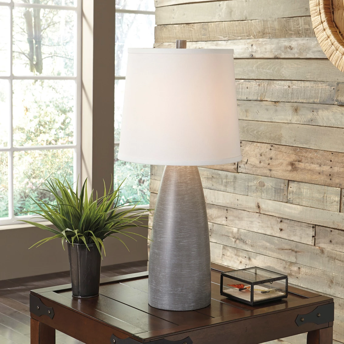 Promo ๐งจ Signature Design By Ashley Shavontae 27.5 In. Poly Table Lamp 2 Pk. ๐ - Image 2