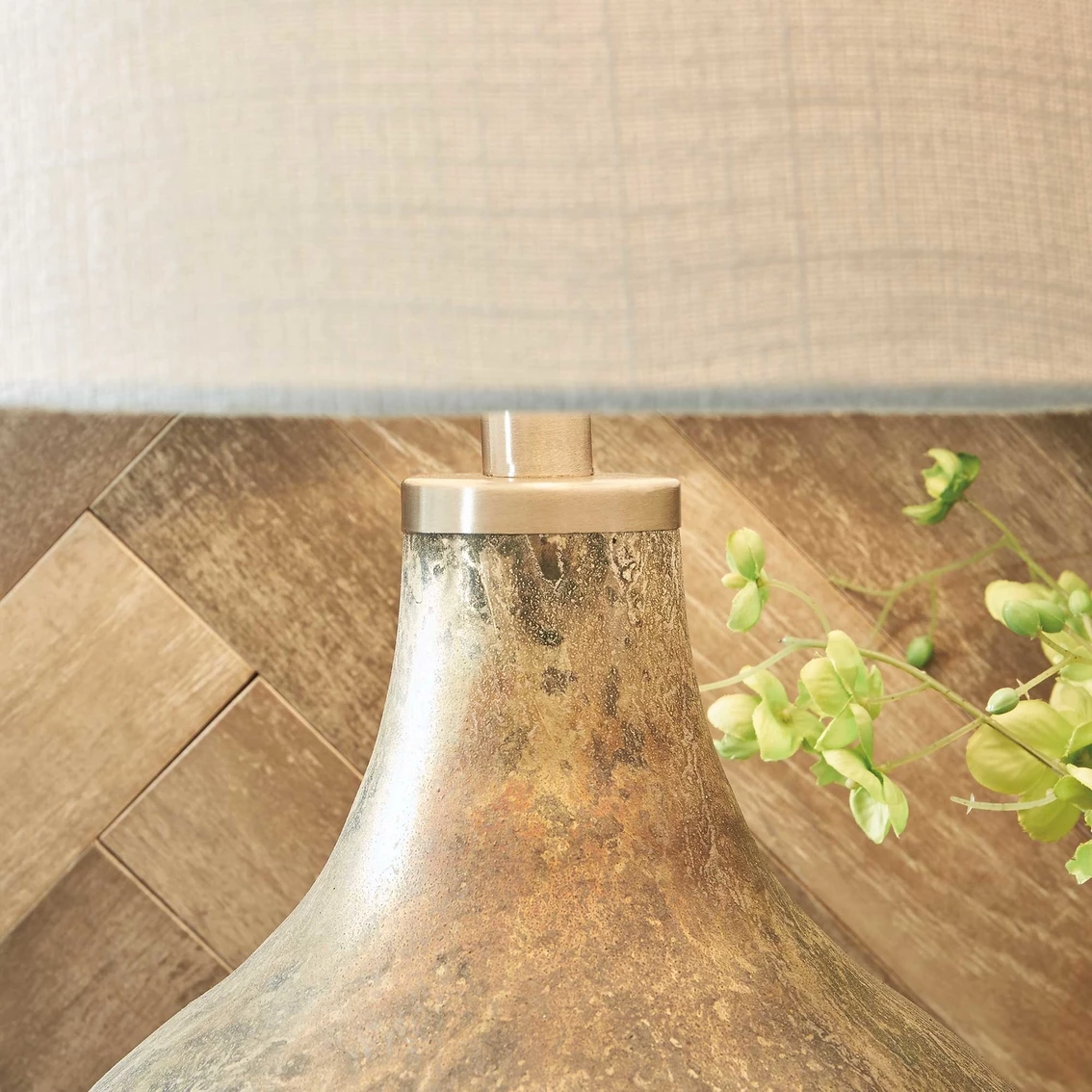 Outlet ๐ Signature Design By Ashley Mari 27.75 In. Glass Table Lamp ๐ - Image 3