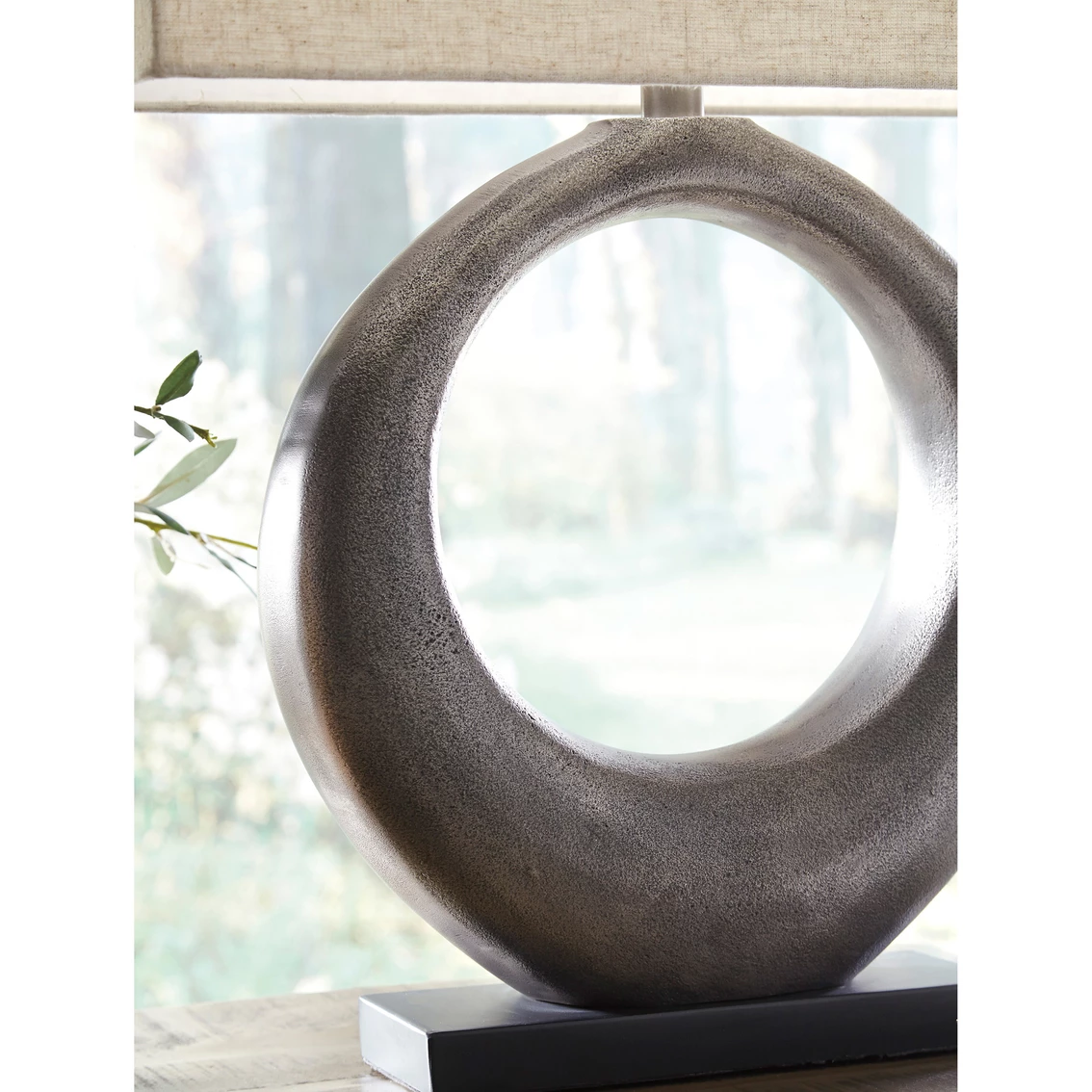 Best deal π Signature Design By Ashley Saria 29.5 In. Metal Table Lamp π― - Image 3